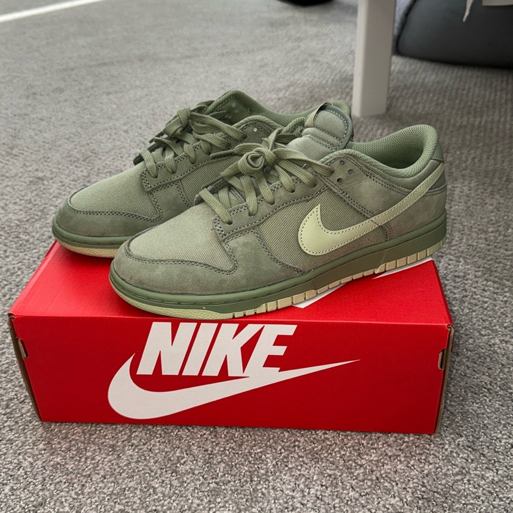 Nike Dunk Low Retro PRM